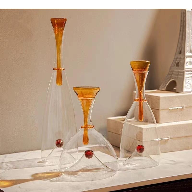 بسيطة وشفافة الزجاج الدورق مطع - مراجعة Art Craft Restaurant وسعره